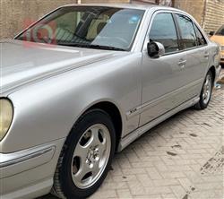 مرسيدس بنز E-Class